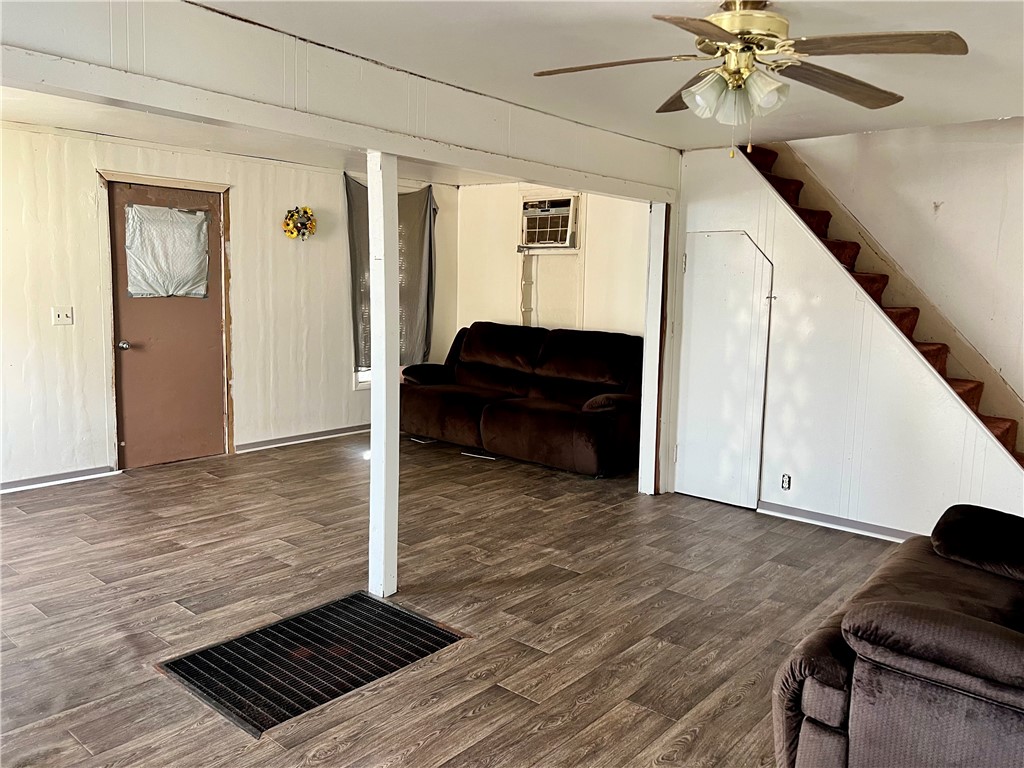 710 East Main Street Hoopeston, IL 60942 - Photo 6 of 25