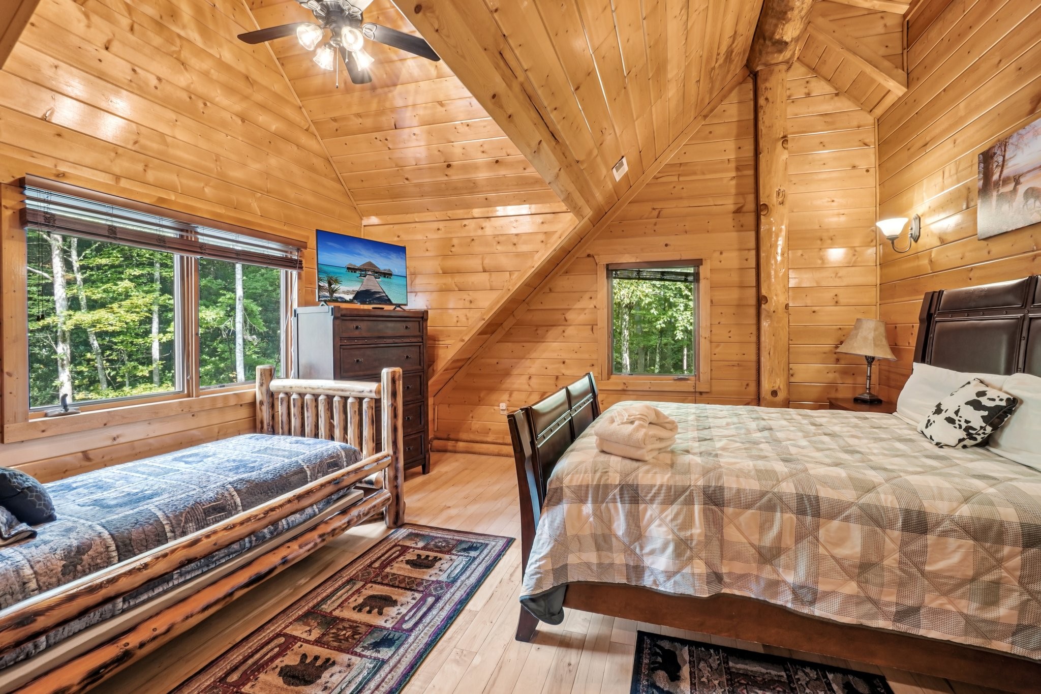 641 Pinnacle Vista Road Gatlinburg, TN 37738 - Photo 33 of 68 a bedroom with furniture and a window