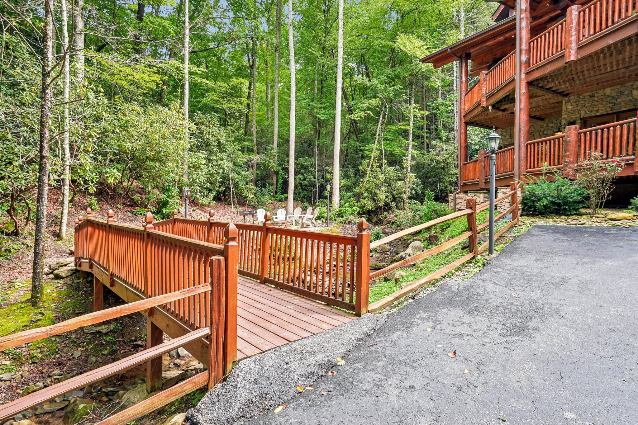 641 Pinnacle Vista Road Gatlinburg, TN 37738 - Photo 4 of 68