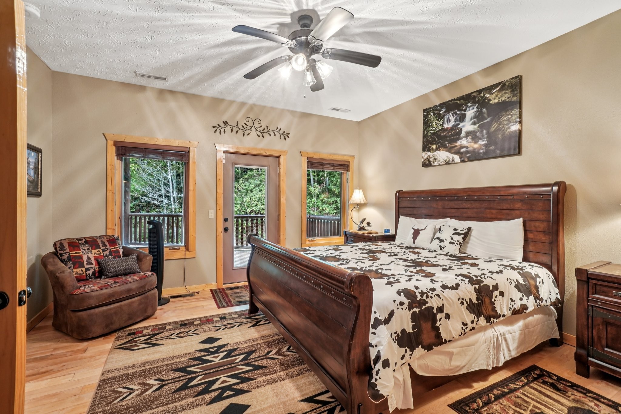 641 Pinnacle Vista Road Gatlinburg, TN 37738 - Photo 45 of 68 a bedroom with a bed couch and window