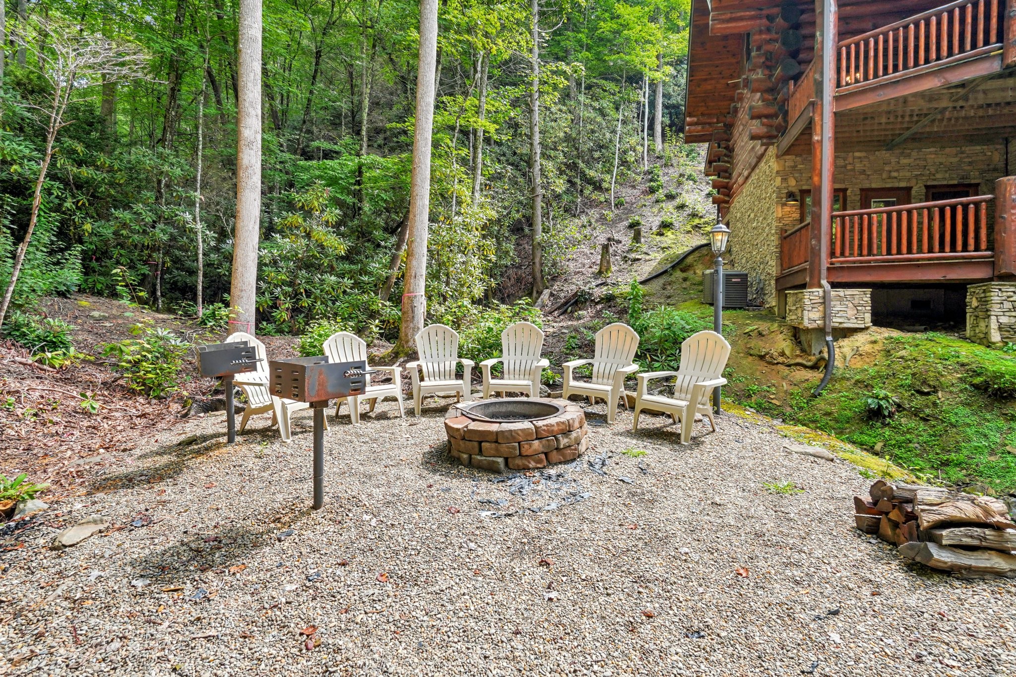 641 Pinnacle Vista Road Gatlinburg, TN 37738 - Photo 57 of 68 a view of a patio with furniture and a yard