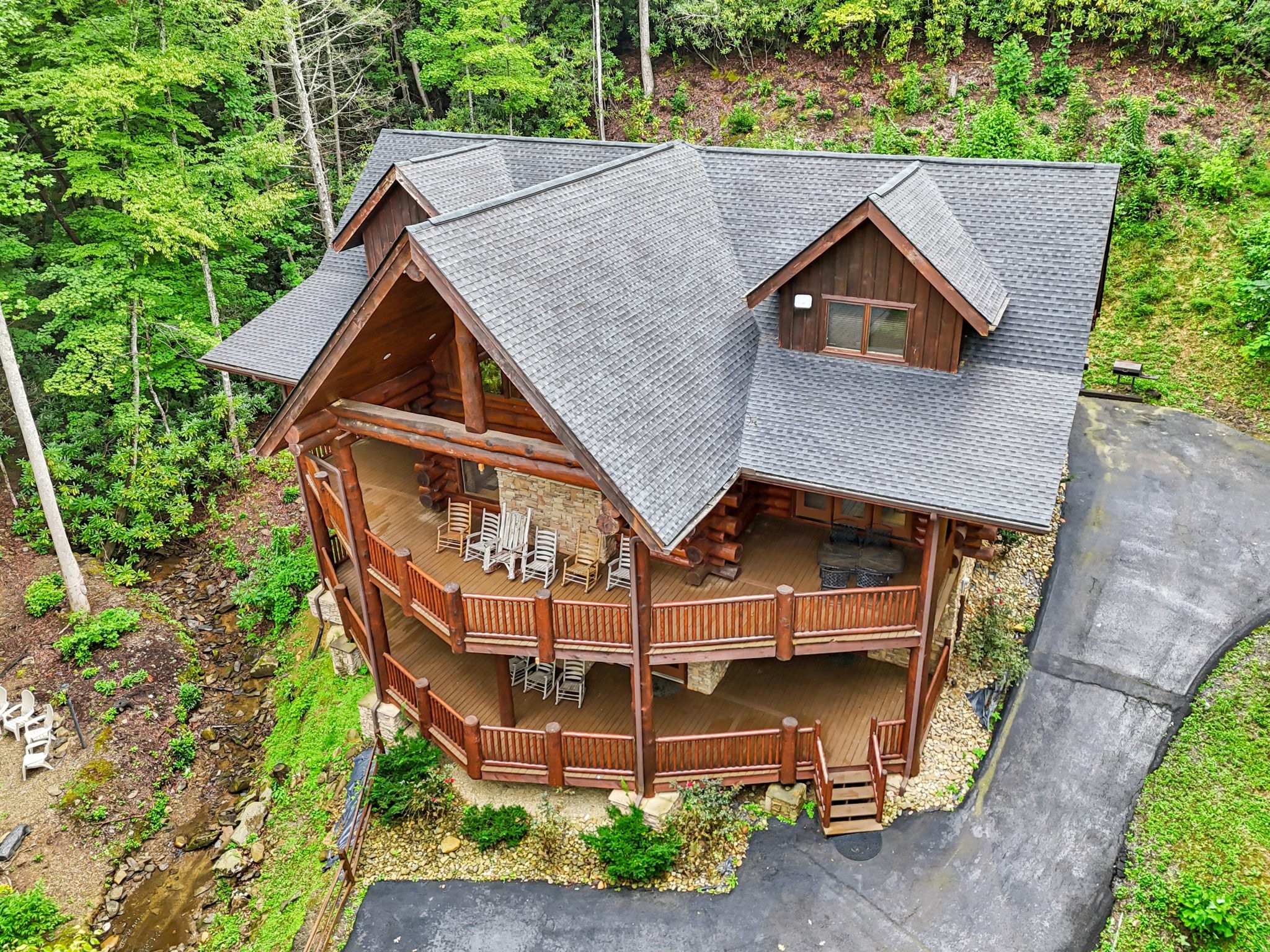 641 Pinnacle Vista Road Gatlinburg, TN 37738 - Photo 60 of 68 an aerial view of a house