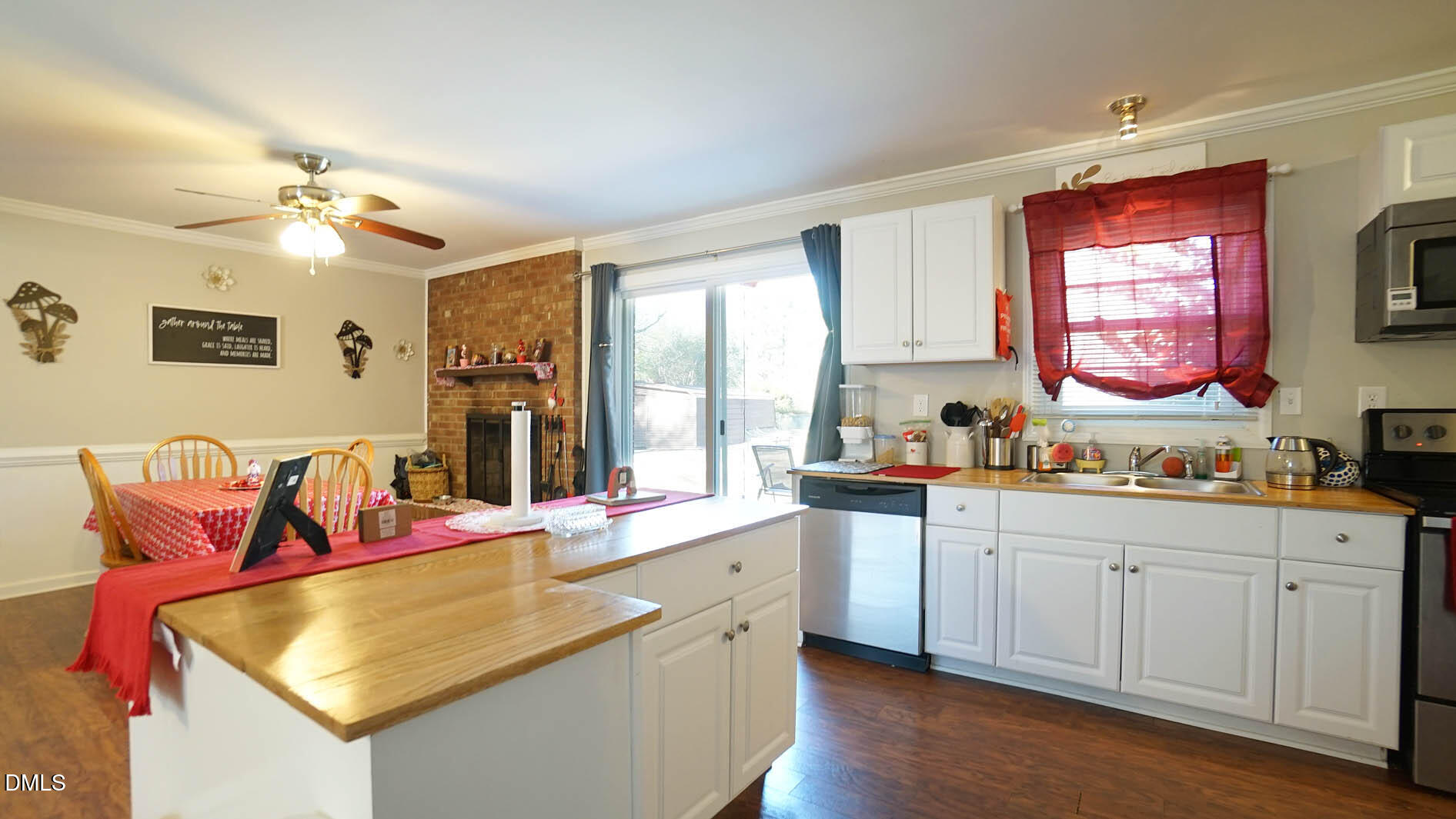 404 Lamesa Drive Raleigh, NC 27603 - Photo 9 of 30 Kitchen