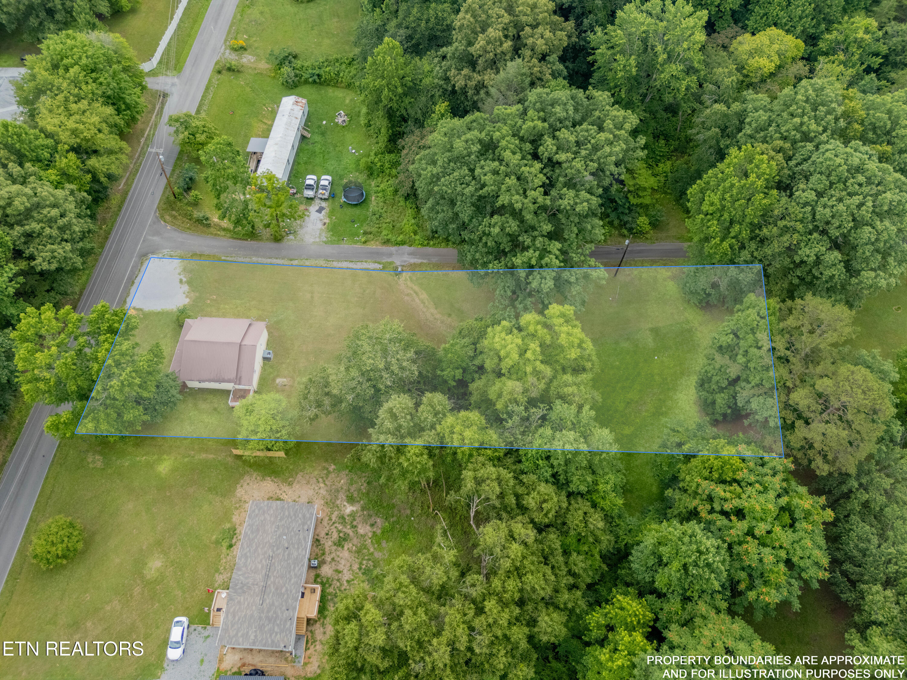 440 Liberty Road Wartburg, TN 37887 - Photo 14 of 20 DJI_20260626151011_0176_D-HDR-LOT-LINES