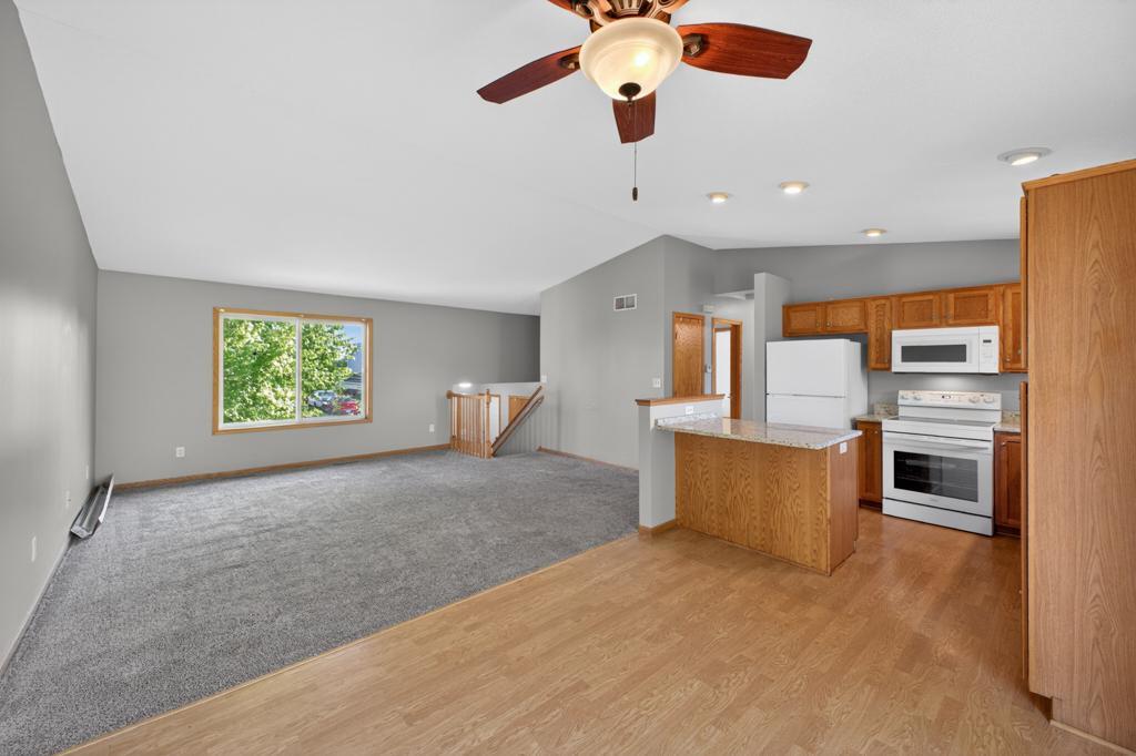 5920 Belfry Lane Northwest Rochester, MN 55901 - Photo 6 of 23