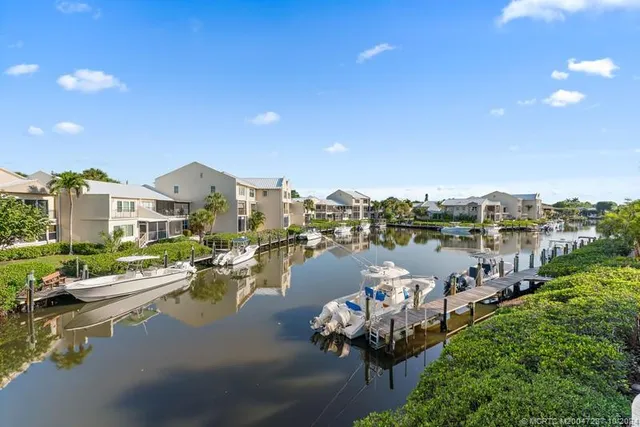 $3,500 | 3901 Southeast St Lucie Boulevard, Unit 28, Stuart, FL 34997