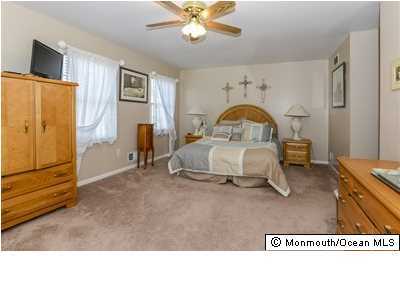 738 Rabbit Run Brick, NJ 08724 - Photo 8 of 18 Additional Photo