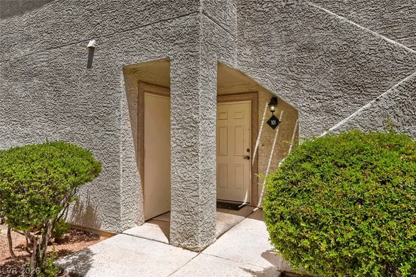$265,000 | 7900 Ryandale Circle, Unit 101, Las Vegas, NV 89145