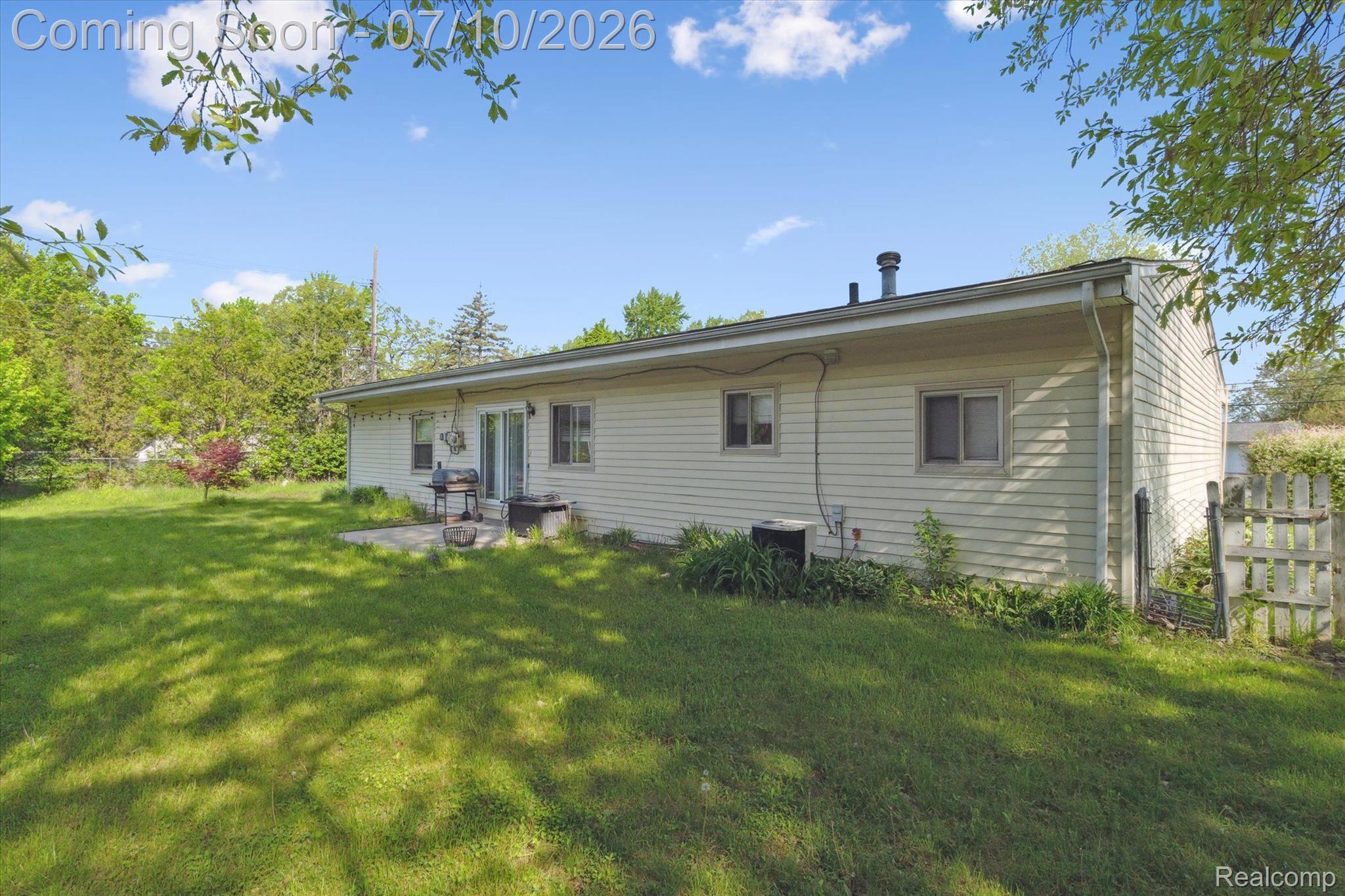 500 Trombley Road Troy, MI 48083 - Photo 29 of 32
