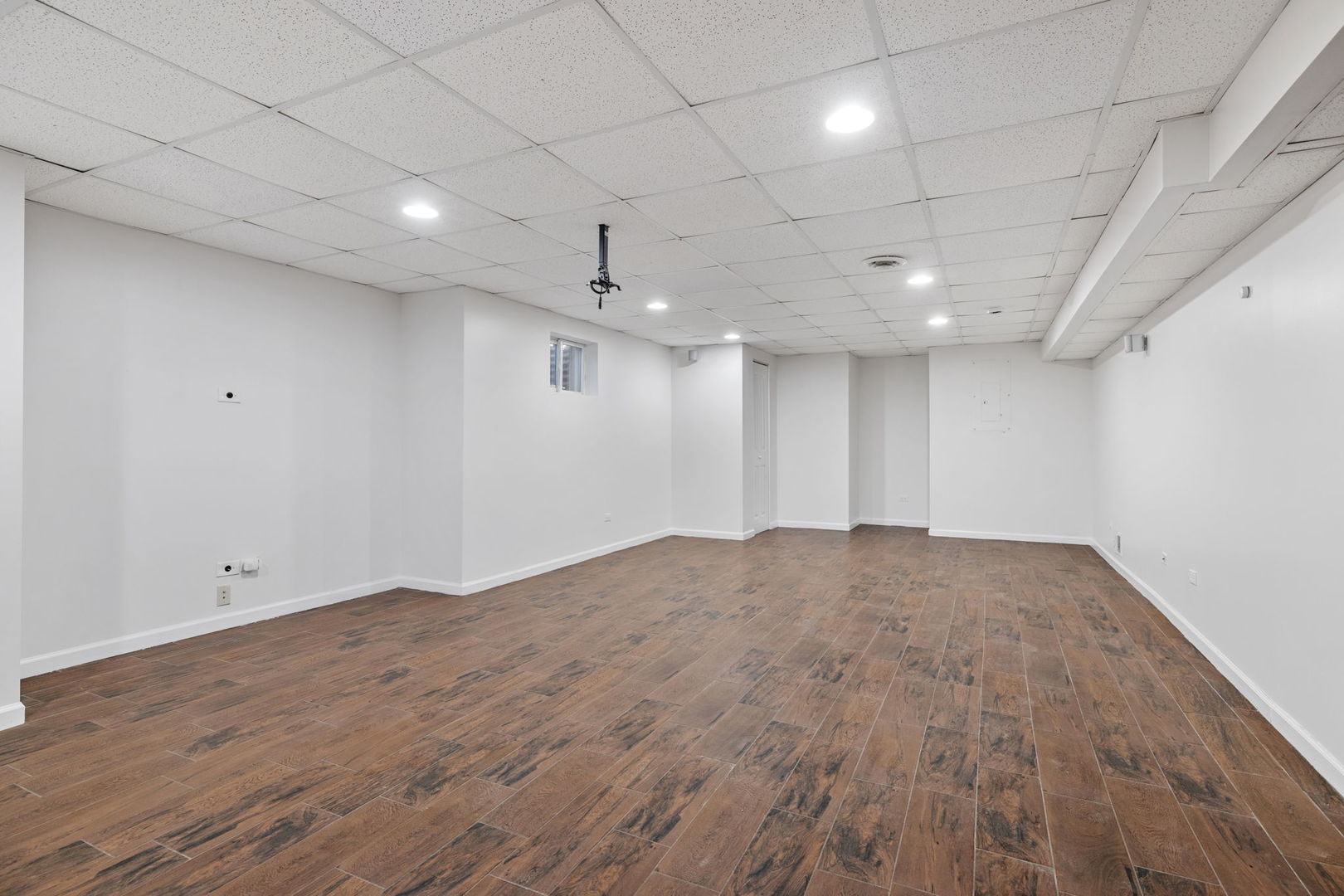 147 Willow Bend Bolingbrook, IL 60490 - Photo 21 of 22 an empty room with wooden floor and windows