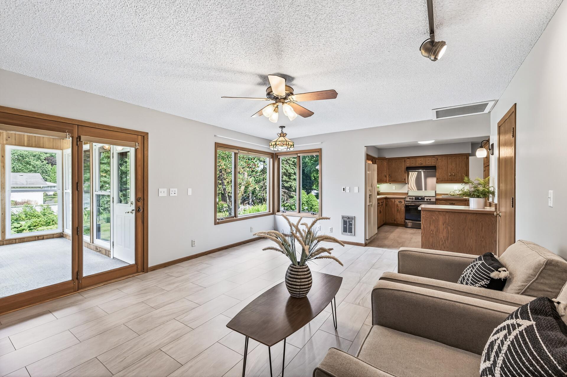 10019 Morris Road Bloomington, MN 55437 - Photo 10 of 28