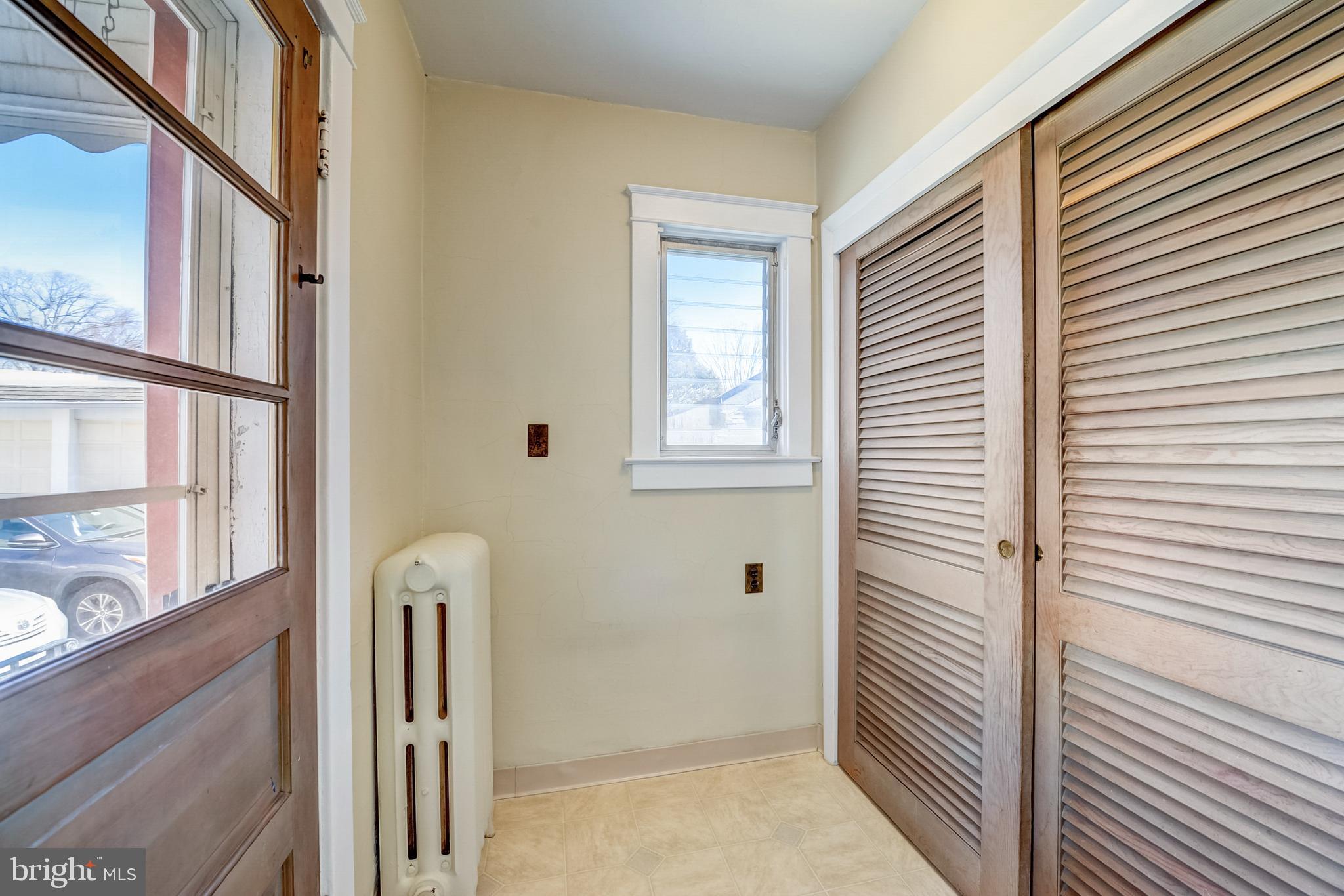 357 East County Line Road Ardmore, PA 19003 - Photo 12 of 27 Rear entrance to mudroom area and large closet