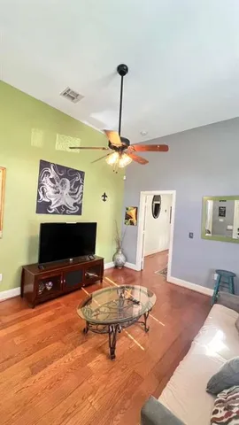 $1,350 | 738 South Salcedo Street, New Orleans, LA 70119