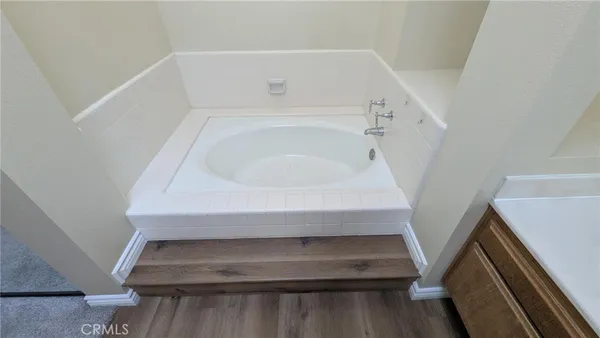 $1,820,000 | 18 Harrisburg, Irvine, CA 92620