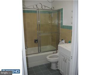 728 Marley Road Philadelphia, PA 19124 - Photo 3 of 11 Bathroom
