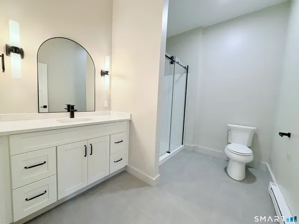 $1,875 | 29 East Main Street, Unit B3, North Canaan, CT 06018