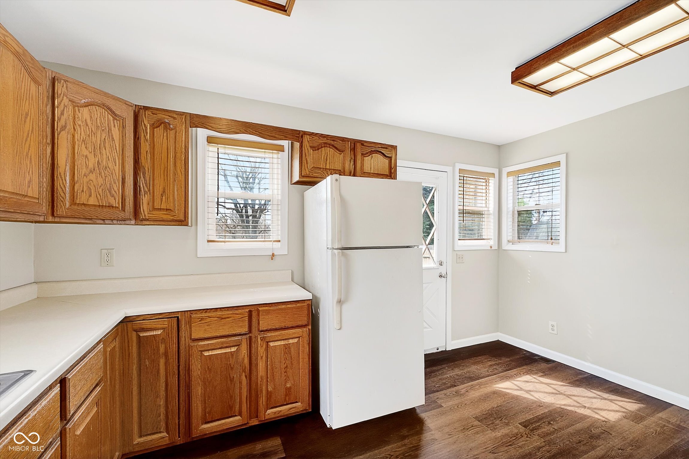421 Fletcher Lane Beech Grove, IN 46107 - Photo 14 of 25