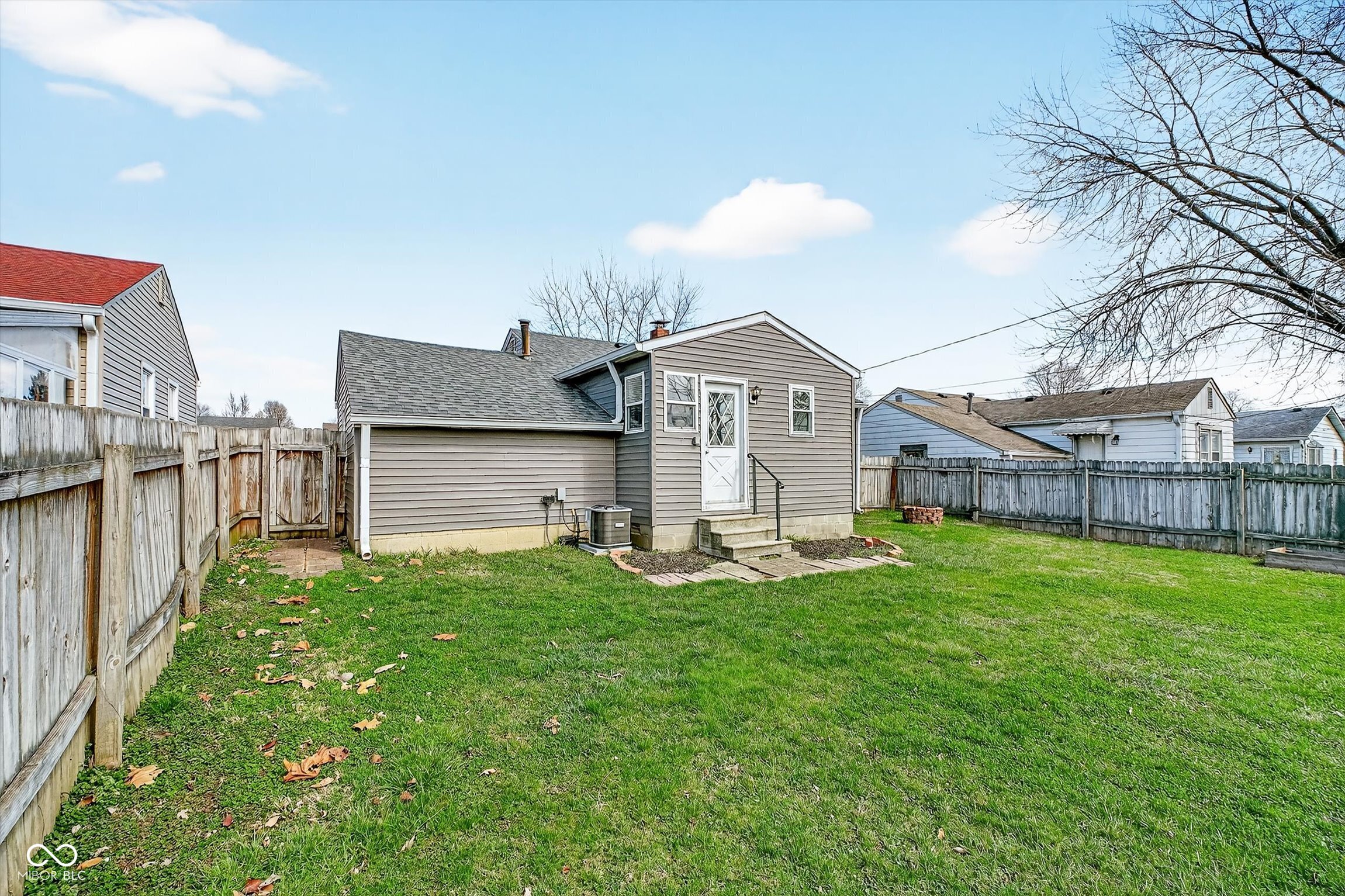 421 Fletcher Lane Beech Grove, IN 46107 - Photo 22 of 25