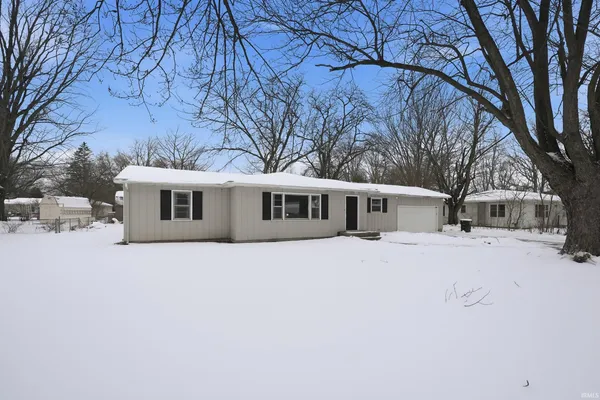 $264,000 | 4825 Wheatridge Road, Fort Wayne, IN 46835