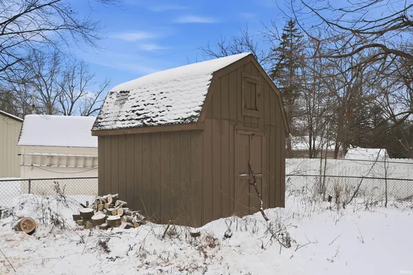 $264,000 | 4825 Wheatridge Road, Fort Wayne, IN 46835