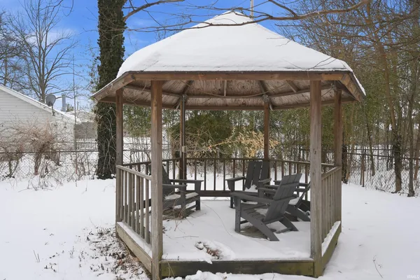 $264,000 | 4825 Wheatridge Road, Fort Wayne, IN 46835