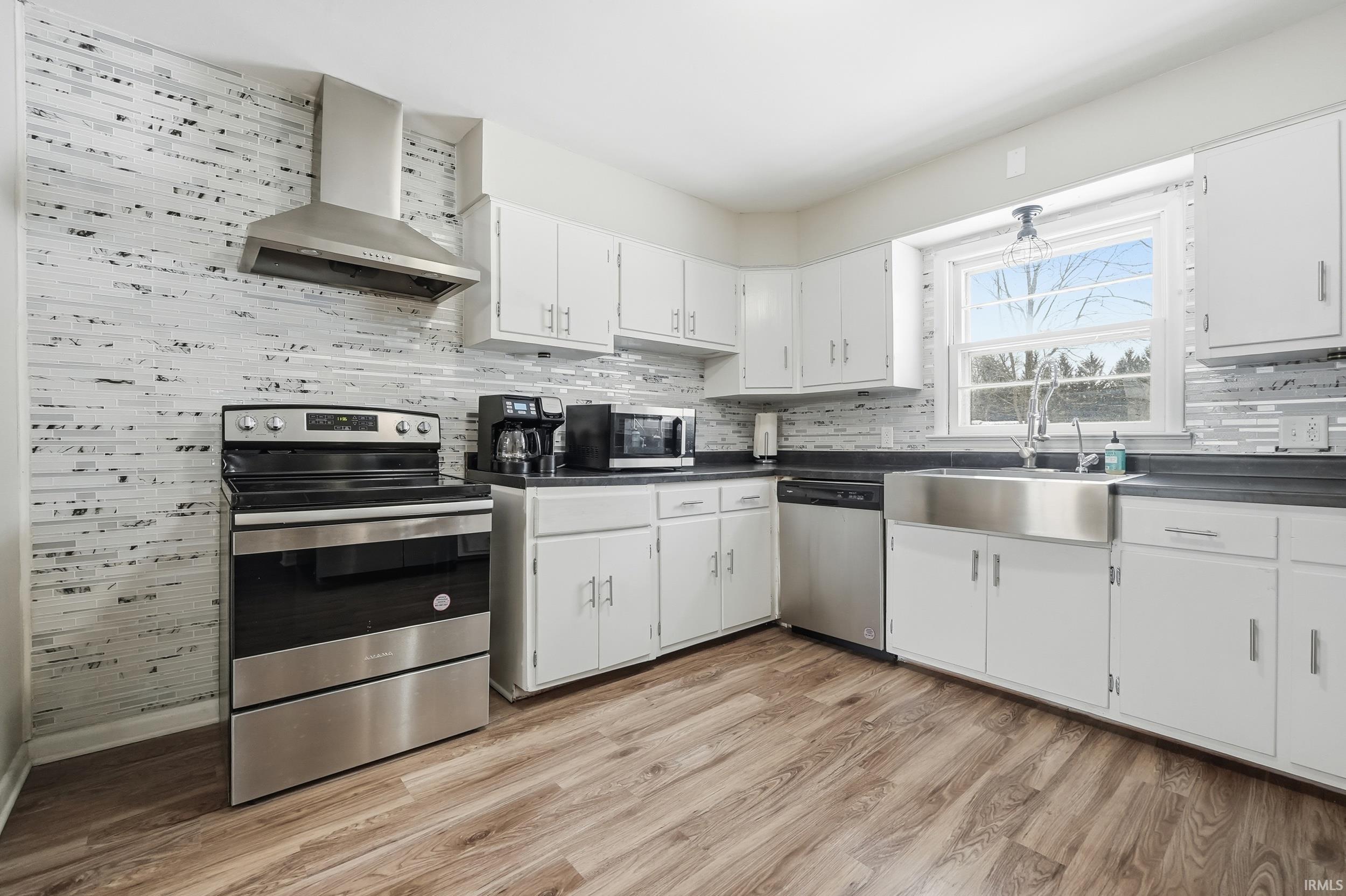 4825 Wheatridge Road Fort Wayne, IN 46835 - Photo 8 of 28