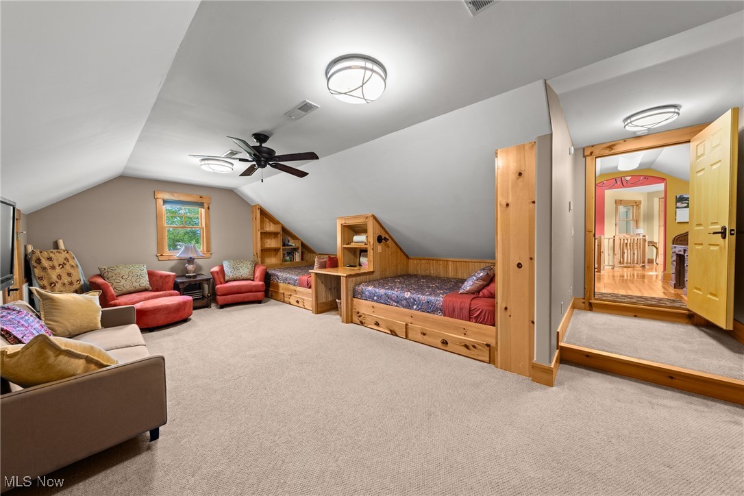 1350 Bell Road Chagrin Falls, OH 44022 - Photo 40 of 46 2 built in double beds in the 4th bedroom with en suite full bathroom