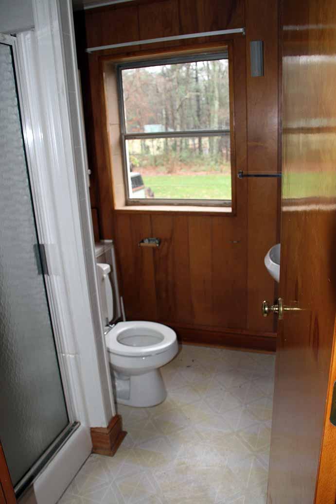 1075 Davis Mill Road Rocky Mount, VA 24151 - Photo 21 of 32 Bedford_va_real_estate_026