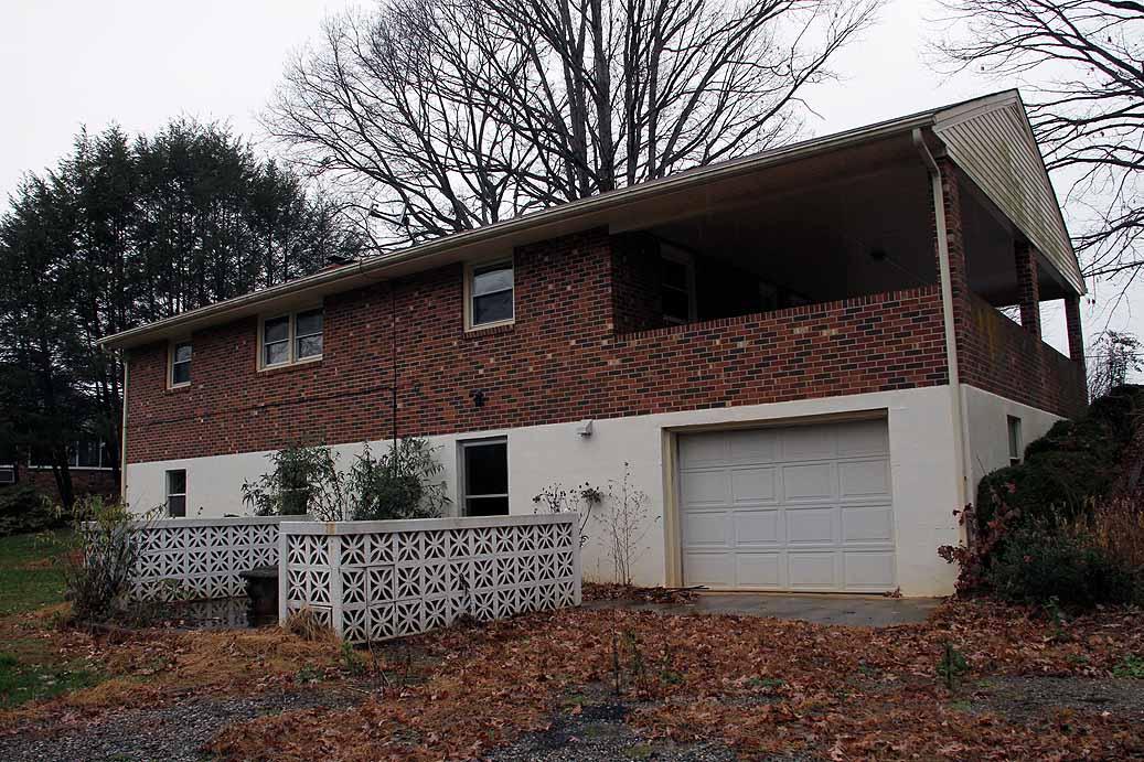 1075 Davis Mill Road Rocky Mount, VA 24151 - Photo 31 of 32 Bedford_va_real_estate_033