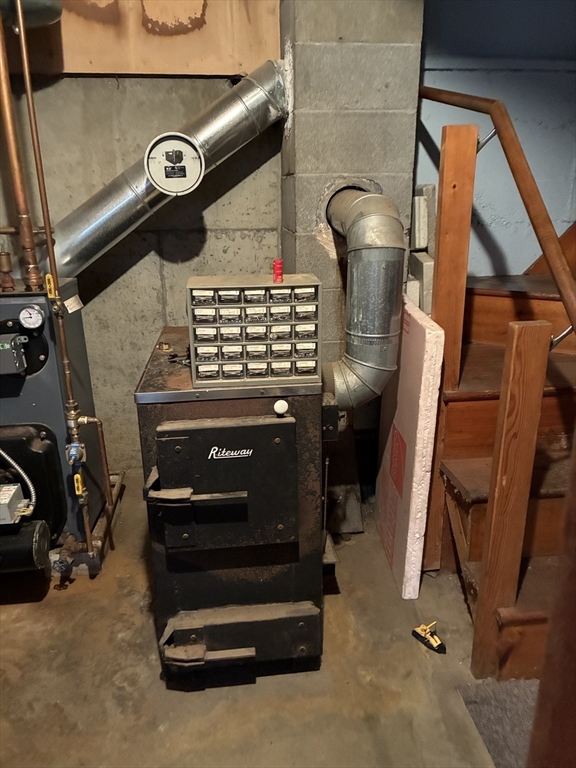 108 Nelson Road Colrain, MA 01340 - Photo 8 of 10