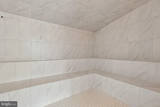 $574,000 | 901 North Penn Street, Unit F305, Philadelphia, PA 19123