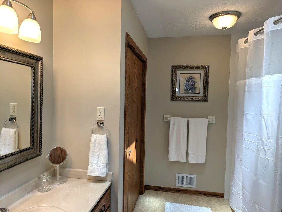 8427 Cooper Path Inver Grove Heights, MN 55076 - Photo 14 of 24