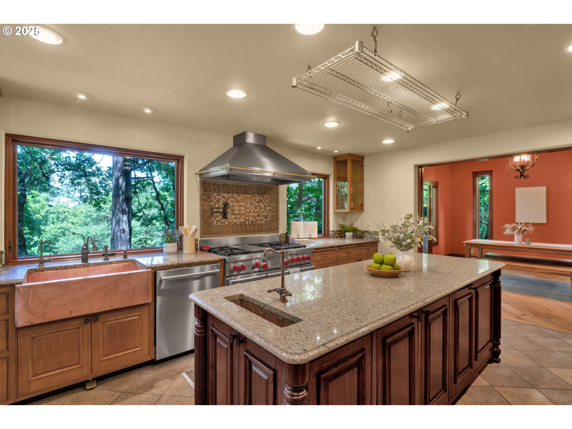 3574 Spring Boulevard Eugene, OR 97405 - Photo 12 of 46