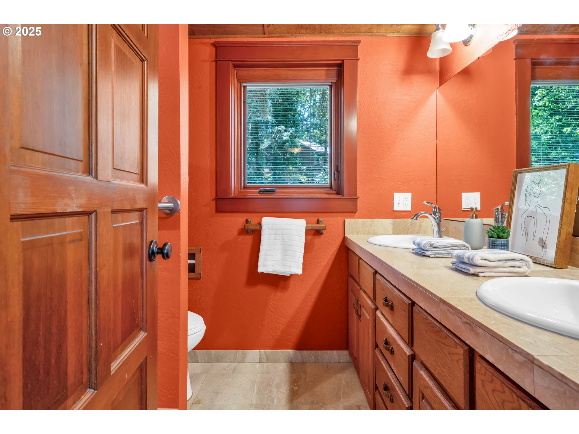 3574 Spring Boulevard Eugene, OR 97405 - Photo 19 of 46