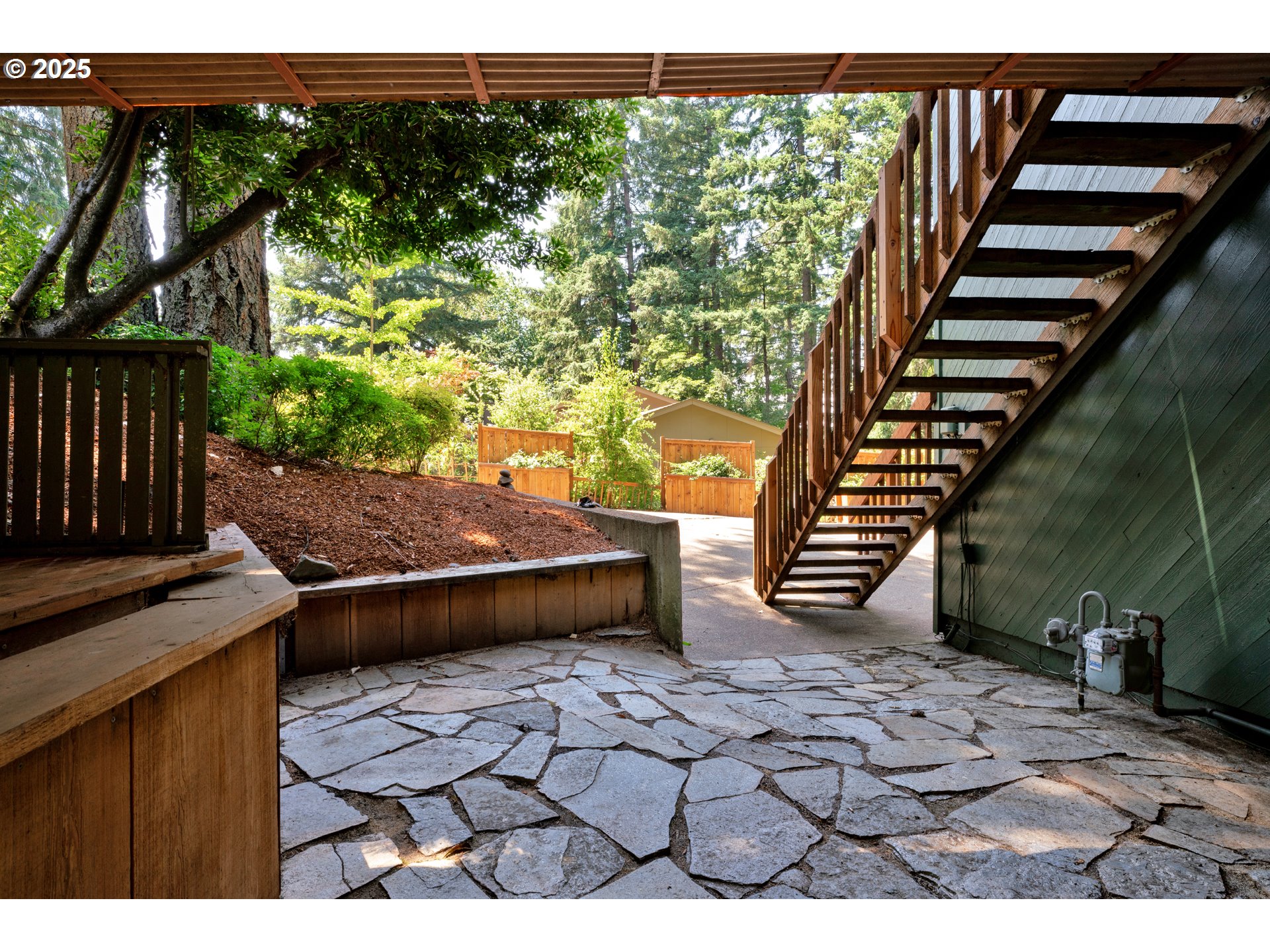 3574 Spring Boulevard Eugene, OR 97405 - Photo 42 of 46