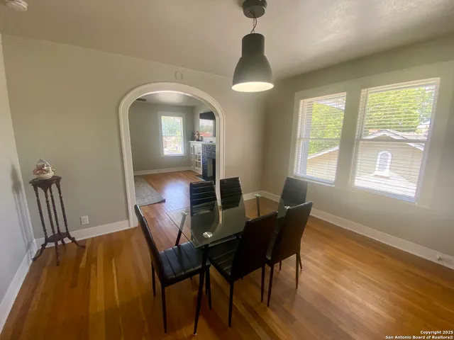 $1,799 | 1439 East Highland Boulevard, Unit UPSTAIRS, San Antonio, TX 78210