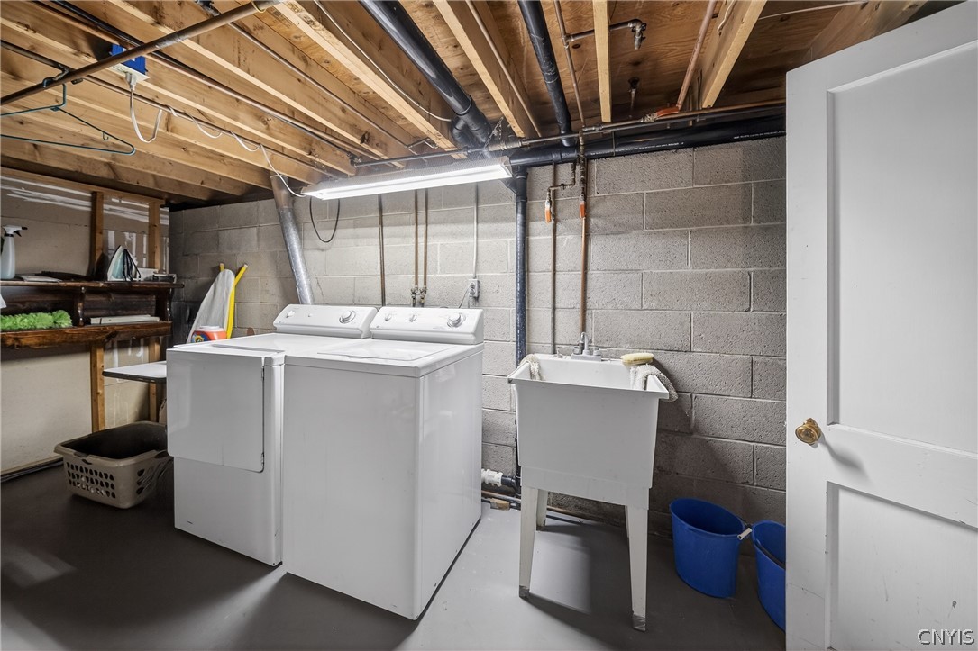43 Whitcomb Road Fulton, NY 13069 - Photo 36 of 44 Washer and Dryer in Basement