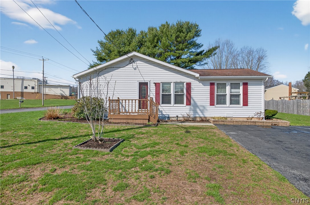 43 Whitcomb Road Fulton, NY 13069 - Photo 40 of 44 Side View