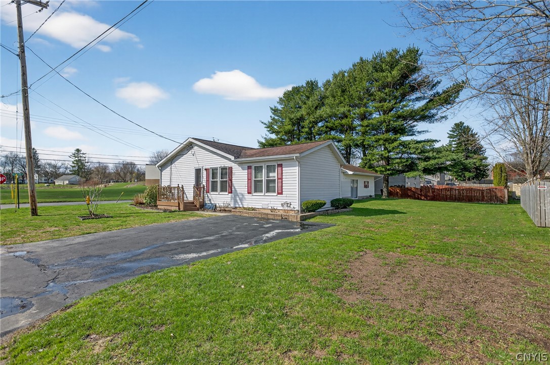 43 Whitcomb Road Fulton, NY 13069 - Photo 41 of 44 Side View with second driveway