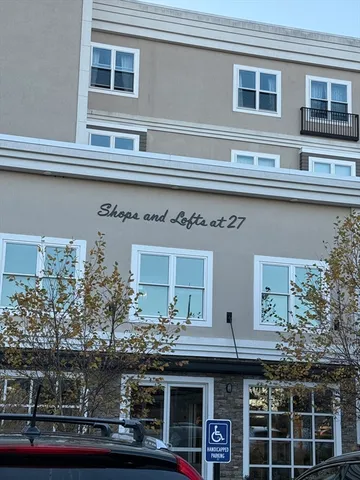 $2,350 | 27 Water Street, Unit 401, Wakefield, MA 01880