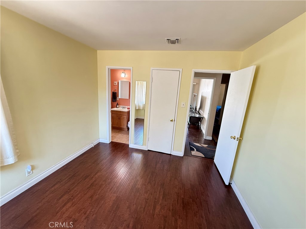 10430 McVine Avenue Sunland, CA 91040 - Photo 38 of 52 wooden floor in an empty room