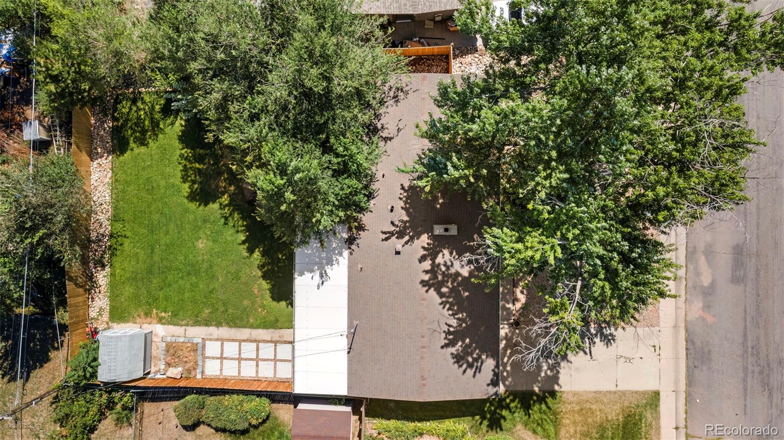 7930 Crestview Lane Denver, CO 80221 - Photo 17 of 24