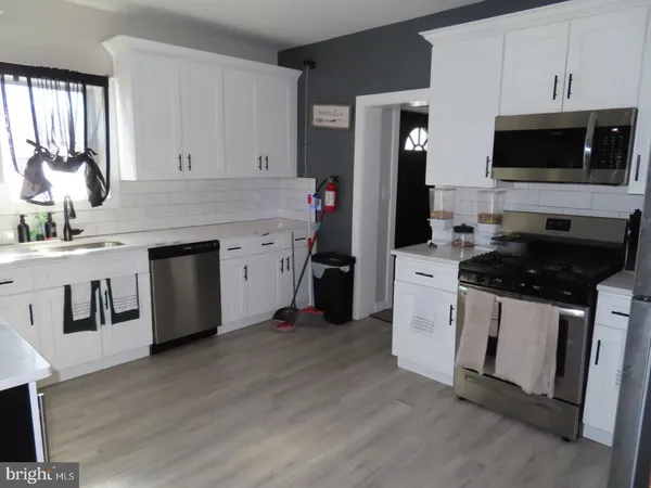 $580,000 | 759 Norway Avenue, Trenton, NJ 08629