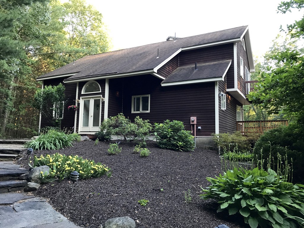 217 Shutesbury Road Amherst, MA 01002 - Photo 1 of 30 Gallery Image 1