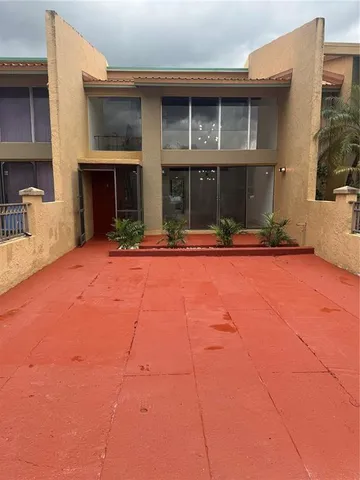 $3,100 | 761 East Coco Plum Circle, Unit 6, Plantation, FL 33324