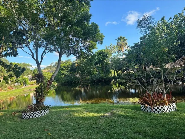 $3,100 | 761 East Coco Plum Circle, Unit 6, Plantation, FL 33324