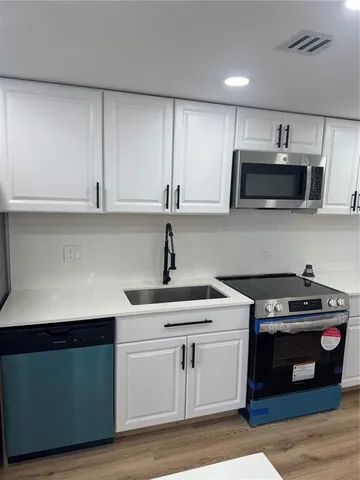$3,100 | 761 East Coco Plum Circle, Unit 6, Plantation, FL 33324
