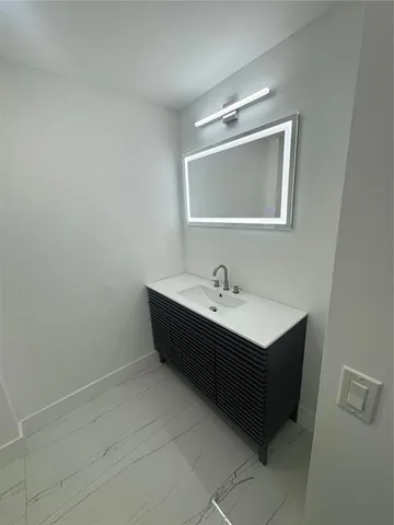 $3,100 | 761 East Coco Plum Circle, Unit 6, Plantation, FL 33324