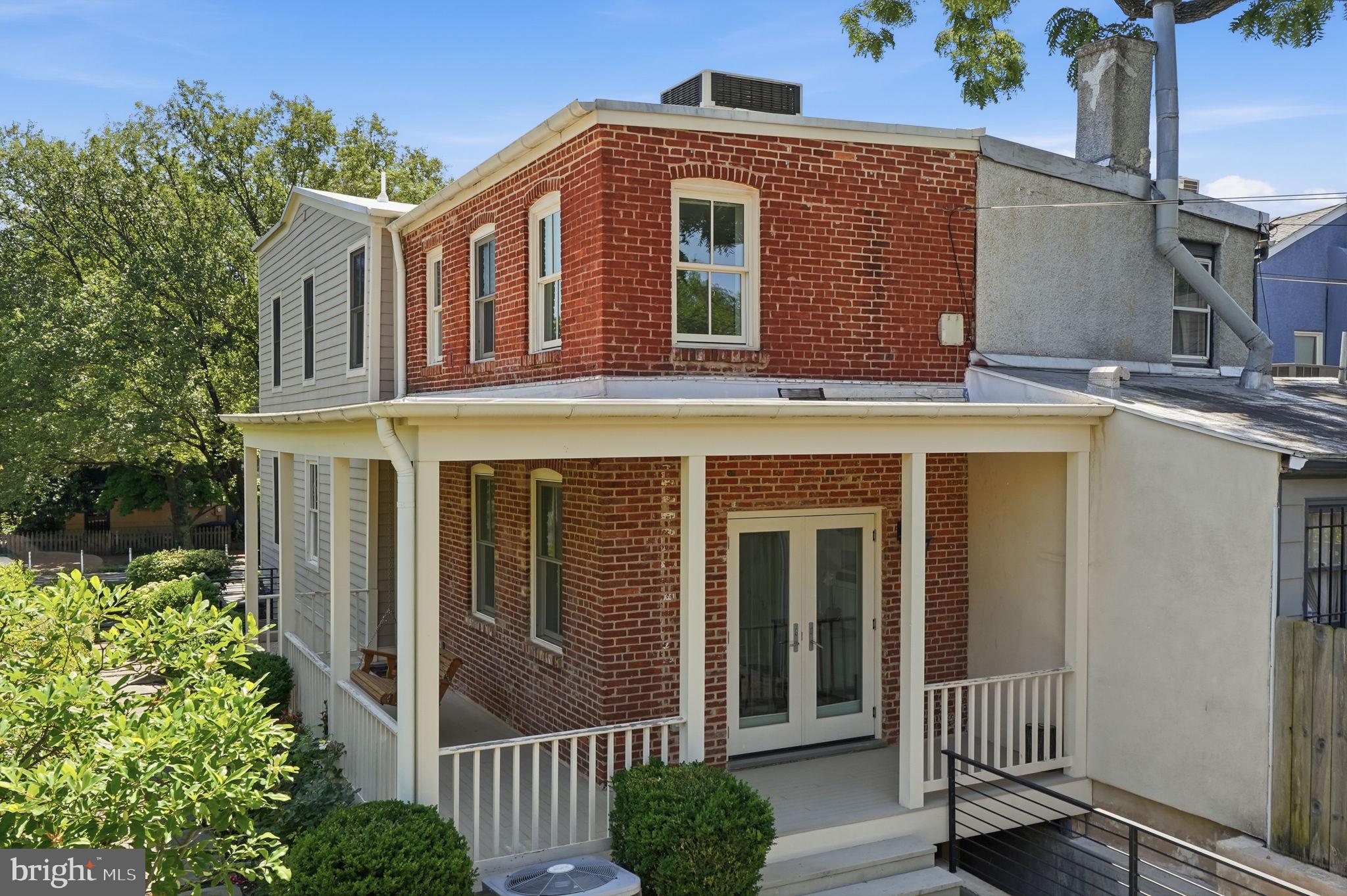 401 11th Street Southeast Washington, DC 20003 - Photo 36 of 38