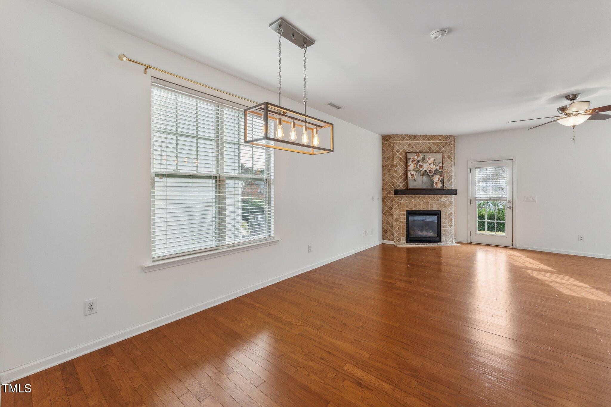 2-web-or-mls-DSC09062